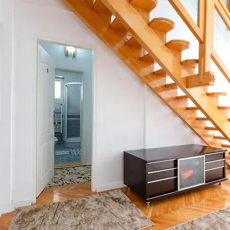 Evergreen Apartamento